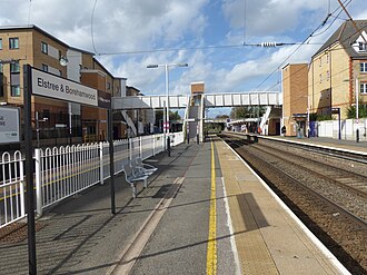 Railway line at Elstree and Borehamwood Station 
